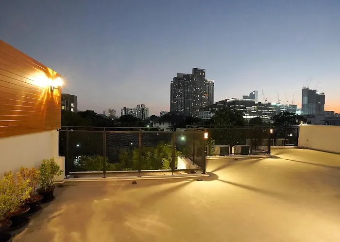 Zen Master Hotel